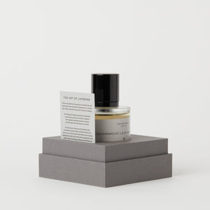 L’ensemble Nº16 Cedarwood Leather Tobacco