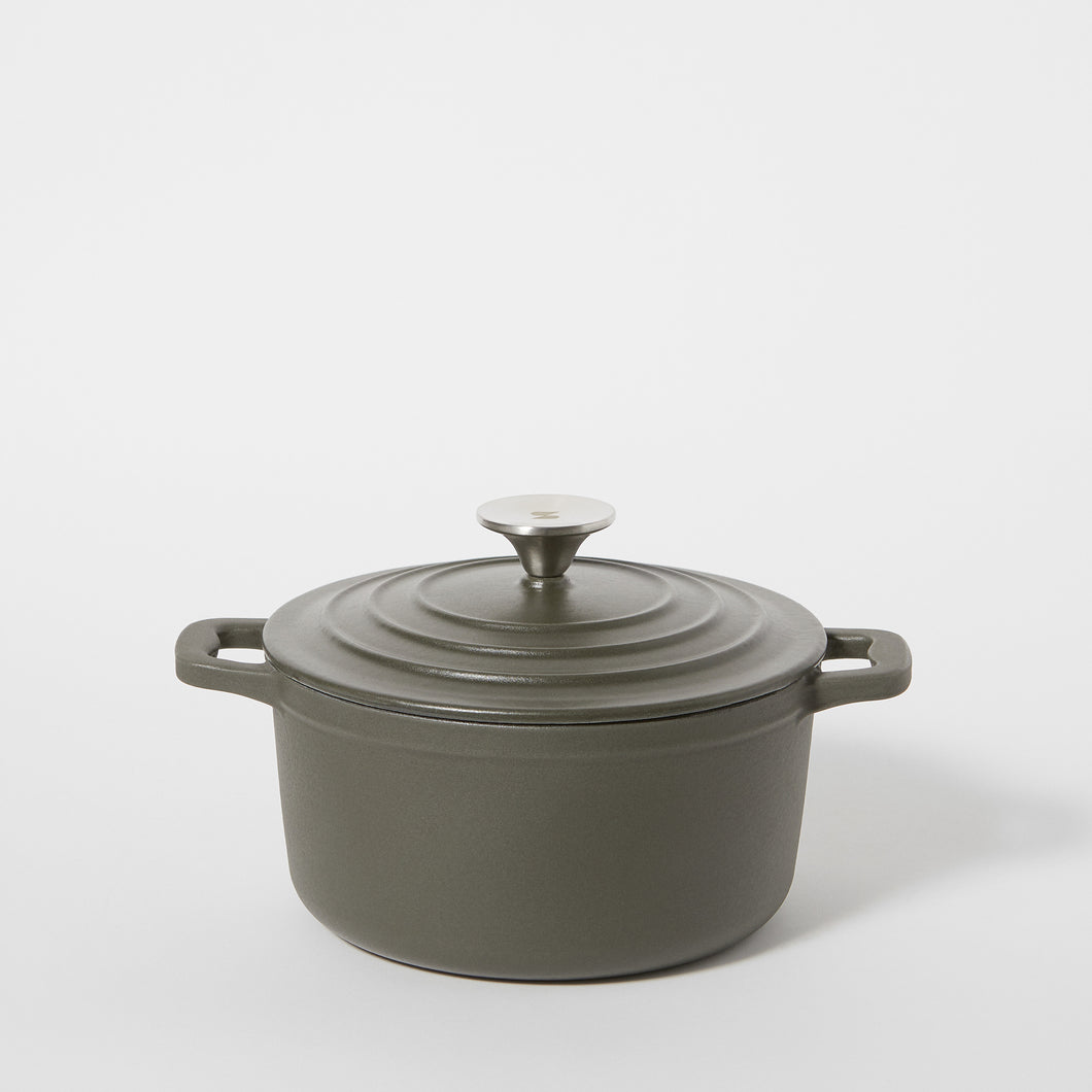 Enamelled Casserole Pot 2,4L