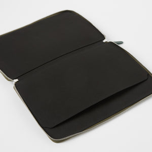 Full-Grain Leather Laptop Case