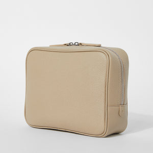Full-Grain Leather Toiletry Bag Large